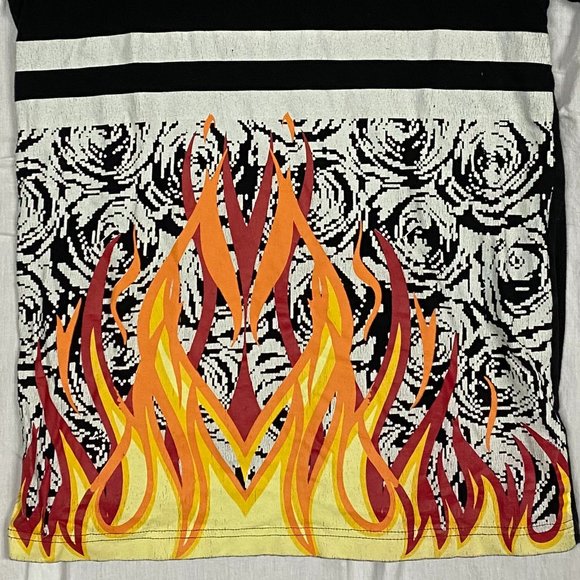 Large Graphic T-Shirt -Colorful Flame Design on a Black shirt- Crease and Circle - Picture 3 of 6